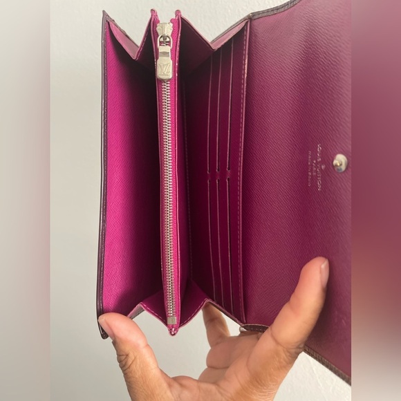 LV Epi long wallet - Picture 6 of 7